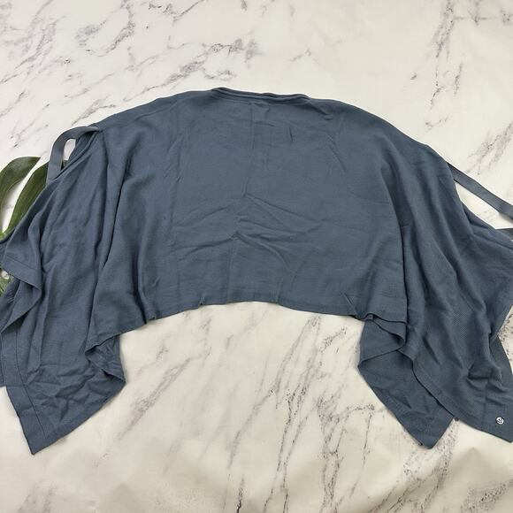 Lululemon Hearts Compass Poncho Sweater One Size Blue Denim Cashmere Blend - Picture 1 of 12
